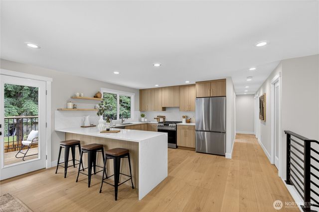 17409 NE 136th Street, Redmond, WA 98052