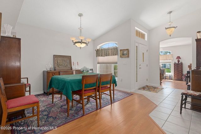 382 Royal Palm Way, Spring Hill, FL 34608