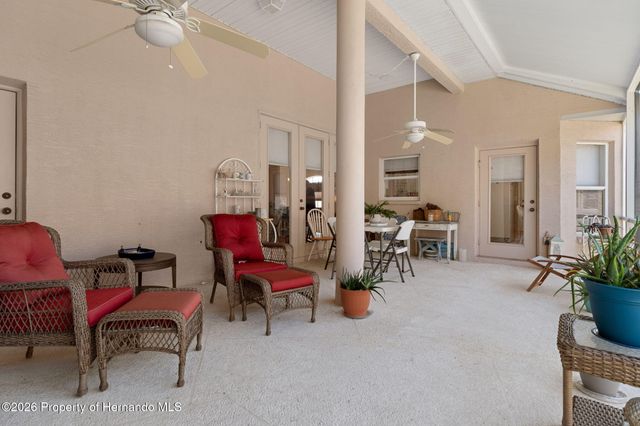 382 Royal Palm Way, Spring Hill, FL 34608