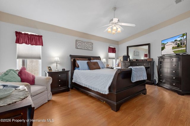 382 Royal Palm Way, Spring Hill, FL 34608