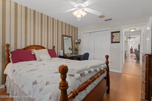 382 Royal Palm Way, Spring Hill, FL 34608
