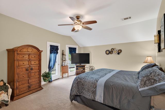 13776 Bayou Terrace Dr, St Amant, LA 70774