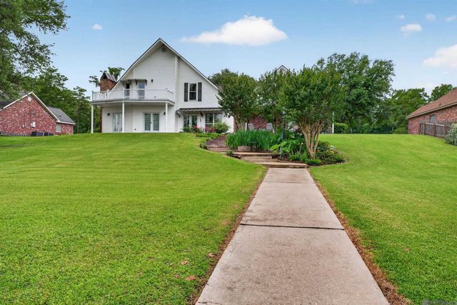 13776 Bayou Terrace Dr, St Amant, LA 70774