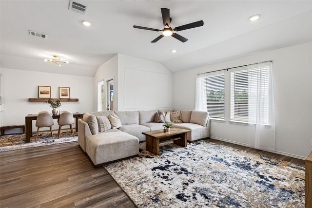 40935 Seasoned Oak Lane, Magnolia, TX 77354
