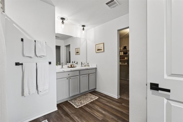 40935 Seasoned Oak Lane, Magnolia, TX 77354
