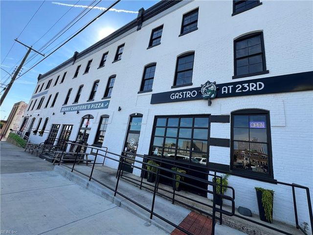 208 23rd St Apt 304, Newport News, VA 23607