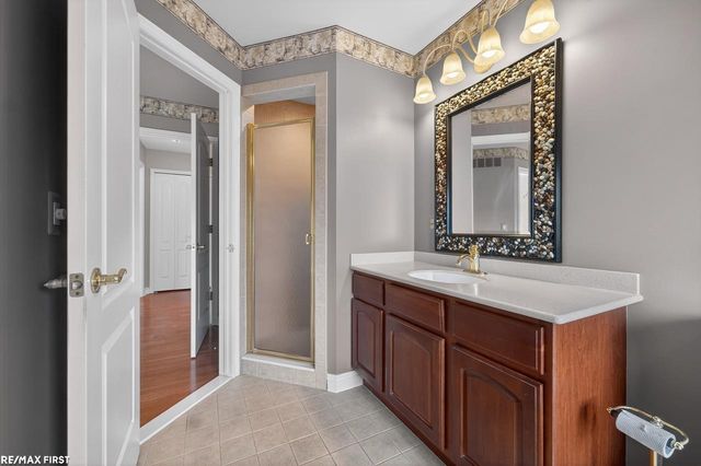 33878 Au Sable Drive, New Baltimore, MI 48047