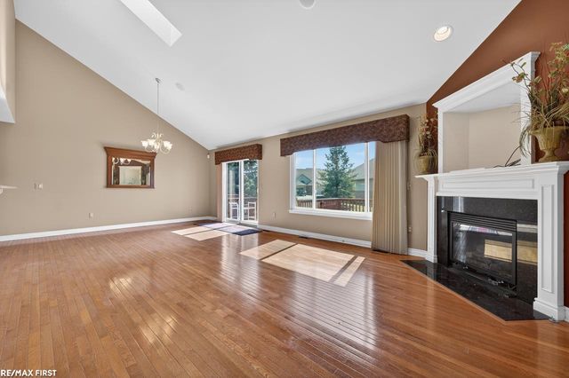 33878 Au Sable Drive, New Baltimore, MI 48047