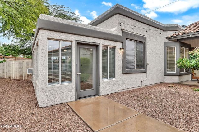 9379 E Windrose Drive, Scottsdale, AZ 85260