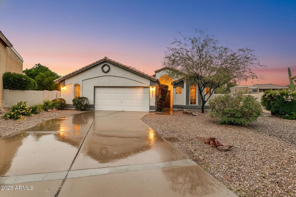 9379 E Windrose Drive, Scottsdale, AZ 85260