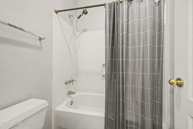 4010 E HAMBLIN Drive, Phoenix, AZ 85050