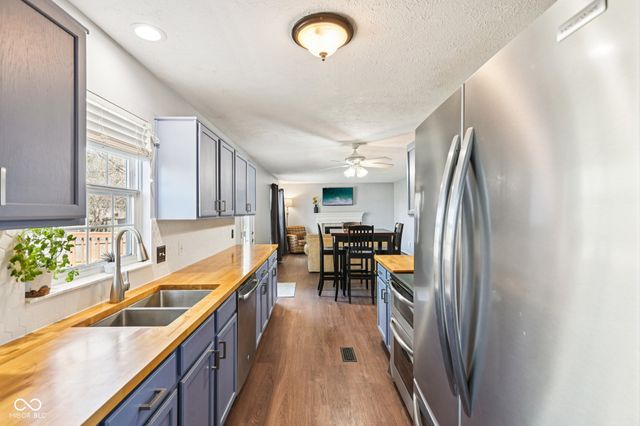 12472 Traverse Place, Fishers, IN 46038