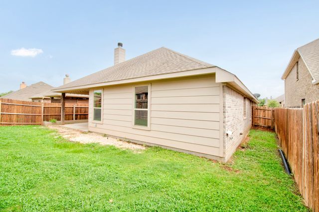 1809 SILVER OAKS, Gainesville, TX 76240