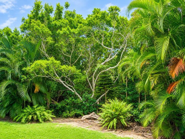 4501 S Ocean Boulevard D4, South Palm Beach, FL 33480