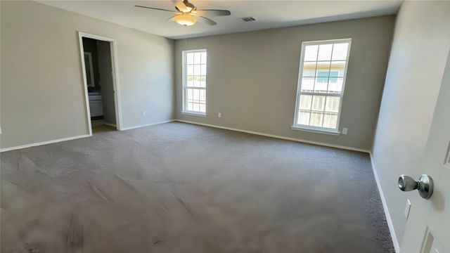 913 Barbara Street, Denton, TX 76209
