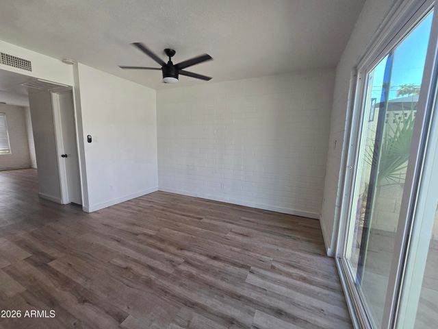 4848 N WOODMERE FAIRWAY -- 16, Scottsdale, AZ 85251