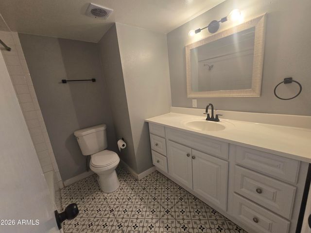 4848 N WOODMERE FAIRWAY -- 16, Scottsdale, AZ 85251
