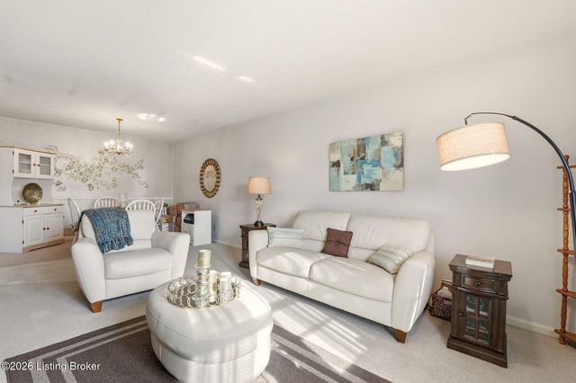 239 El Conquistador Pl, Louisville, KY 40220