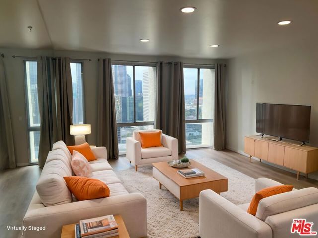 800 W 1st Street 2607, Los Angeles, CA 90012