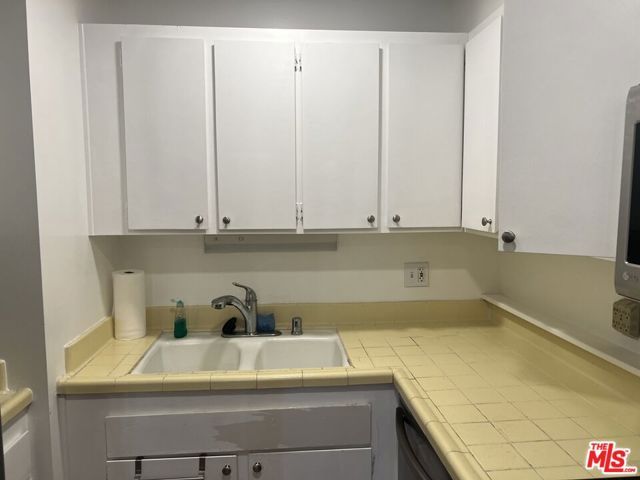 800 W 1st Street 2607, Los Angeles, CA 90012