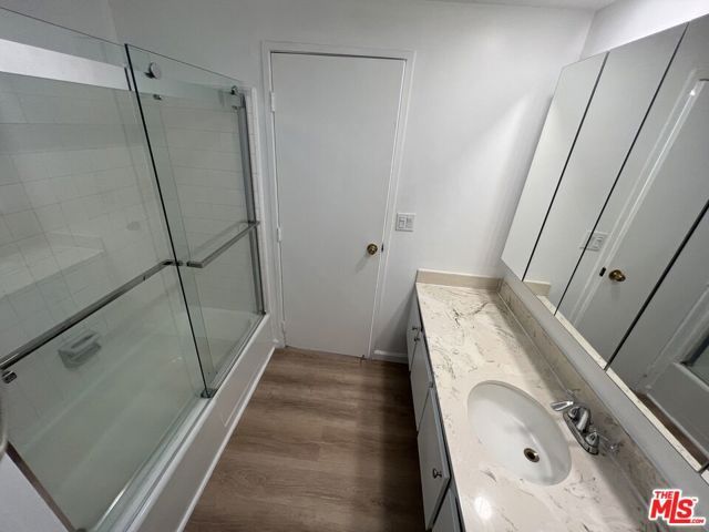 800 W 1st Street 2607, Los Angeles, CA 90012