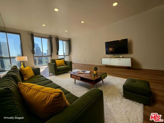 800 W 1st Street 2607, Los Angeles, CA 90012