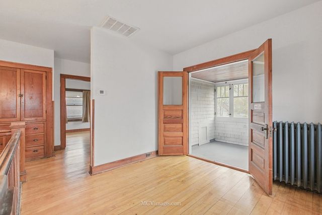 10130 S Lowe Avenue, Chicago, IL 60628