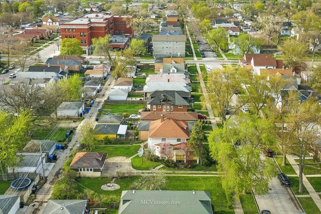 10130 S Lowe Avenue, Chicago, IL 60628