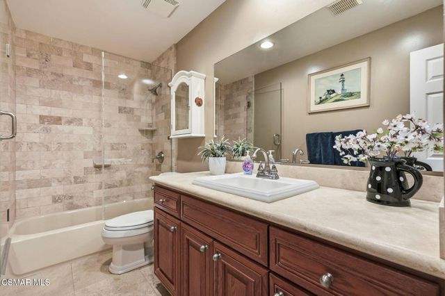 3279 Avenida Simi, Simi Valley, CA 93063