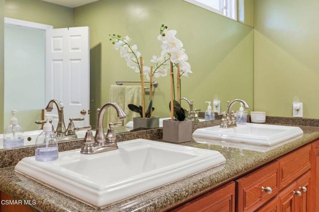 3279 Avenida Simi, Simi Valley, CA 93063