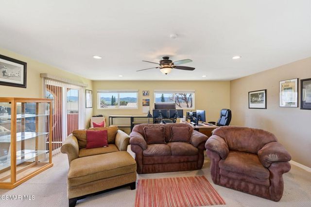 3279 Avenida Simi, Simi Valley, CA 93063