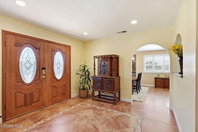 3279 Avenida Simi, Simi Valley, CA 93063