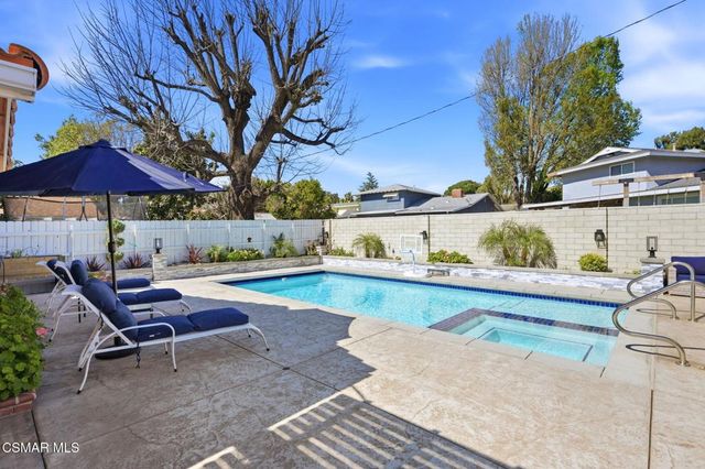 3279 Avenida Simi, Simi Valley, CA 93063