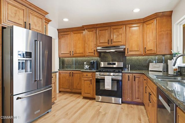 3279 Avenida Simi, Simi Valley, CA 93063