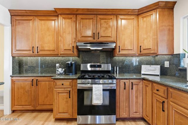 3279 Avenida Simi, Simi Valley, CA 93063