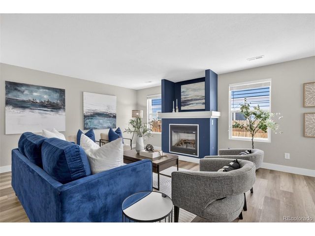 10576 Butte Dr, Longmont, CO 80504