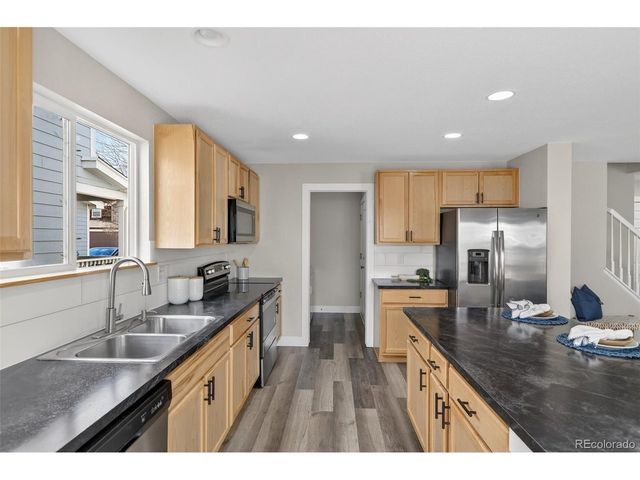 10576 Butte Dr, Longmont, CO 80504