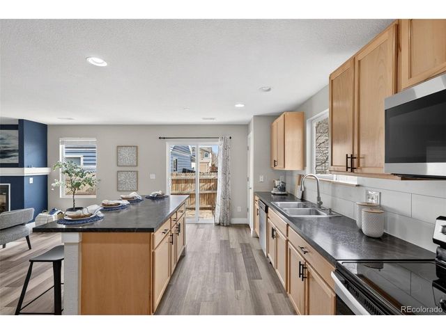 10576 Butte Dr, Longmont, CO 80504