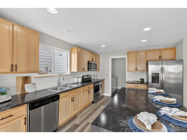 10576 Butte Dr, Longmont, CO 80504