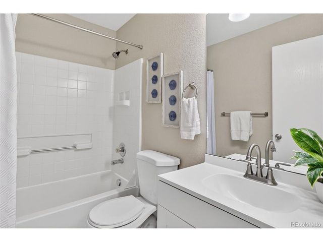 10576 Butte Dr, Longmont, CO 80504