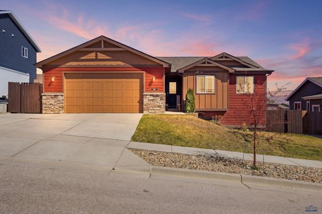 920 SUMMERFIELD DR, Rapid City, SD 57703