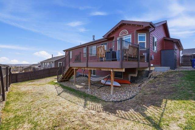 920 SUMMERFIELD DR, Rapid City, SD 57703