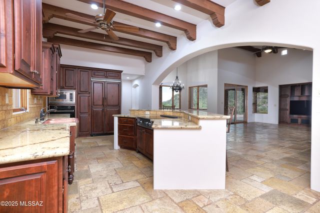 14629 N Granite Peak Place, Oro Valley, AZ 85755