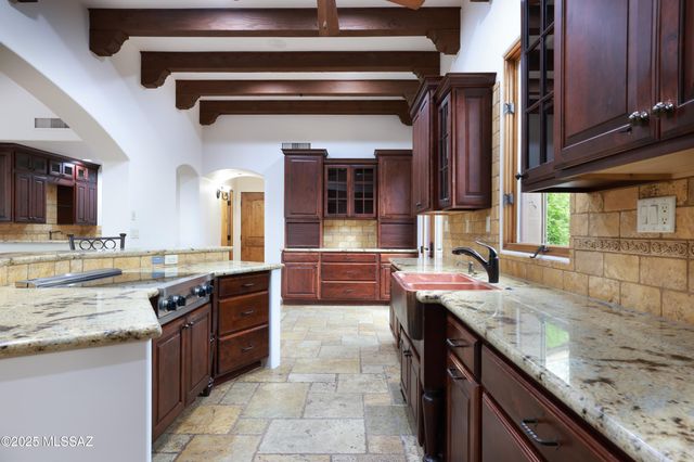 14629 N Granite Peak Place, Oro Valley, AZ 85755