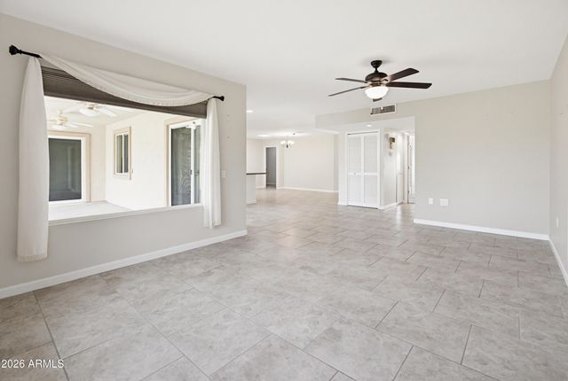 9518 W OAK RIDGE Drive, Sun City, AZ 85351