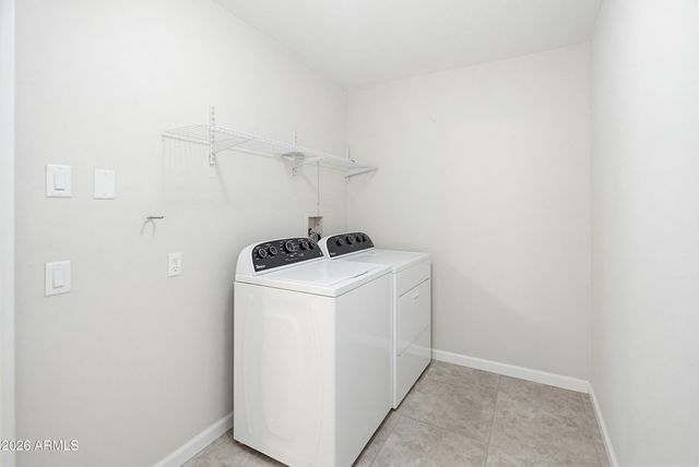 9518 W OAK RIDGE Drive, Sun City, AZ 85351