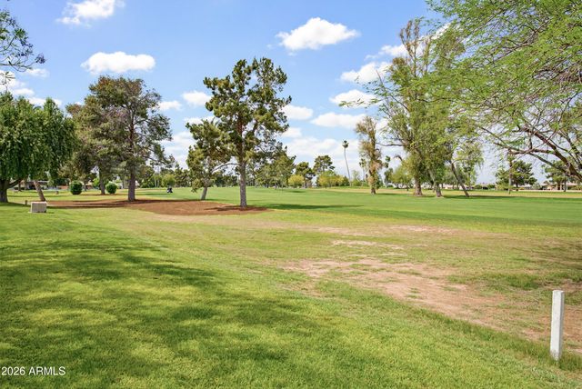 9518 W OAK RIDGE Drive, Sun City, AZ 85351