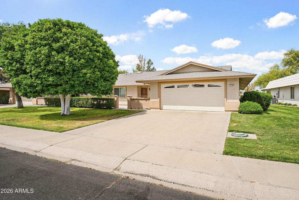 9518 W OAK RIDGE Drive, Sun City, AZ 85351