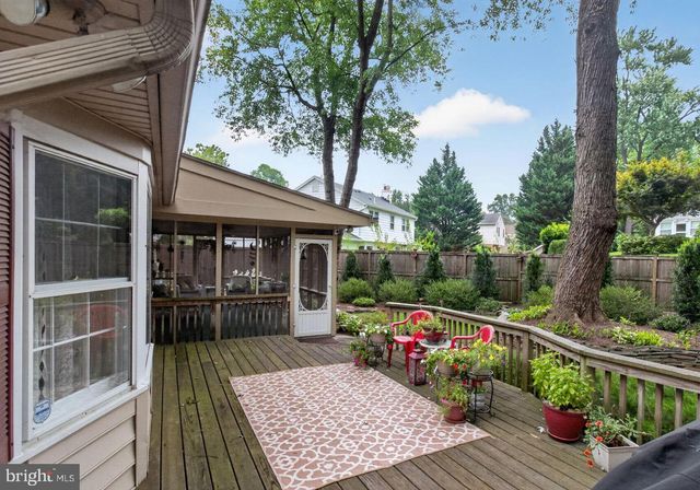 627 SMALLWOOD RD, Rockville, MD 20850