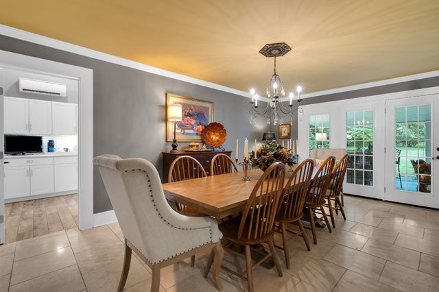 105 8th Ave, SE, Winchester, TN 37398